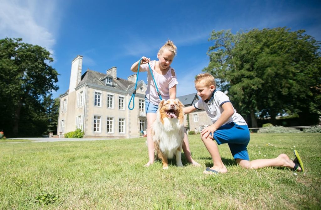 enfants et chiens vacances