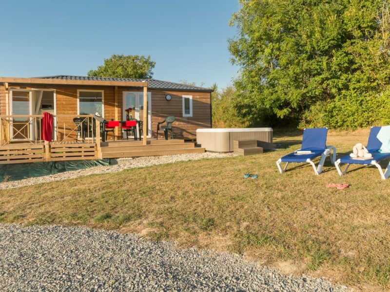 Le Mobil-home Spa: votre séjour bien-être et détente au cœur de la nature