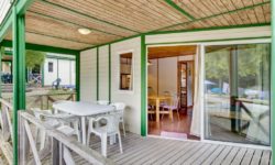 Le Chalet Jersey 3 chambres, camping avec club enfants et parc aquatique