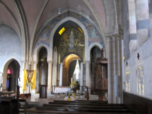 intérieur eglise saint pair sur mer