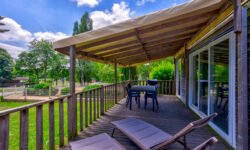 Der Mobilheim Premium Suite gibt erstklassigen Urlaub im Schlosspark in Normandie