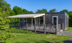 Der Mobilheim Premium Suite gibt erstklassigen Urlaub im Schlosspark in Normandie