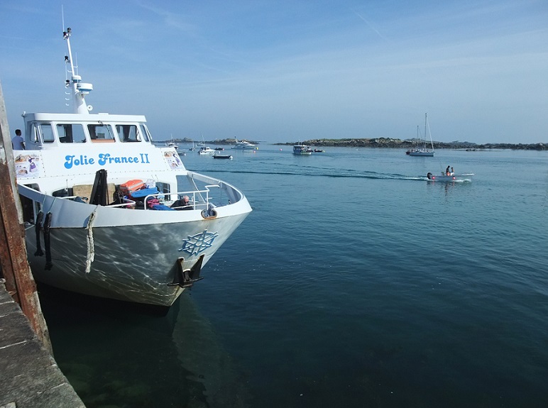 bateau navette compagnie chausey