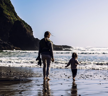 promenade enfants plage