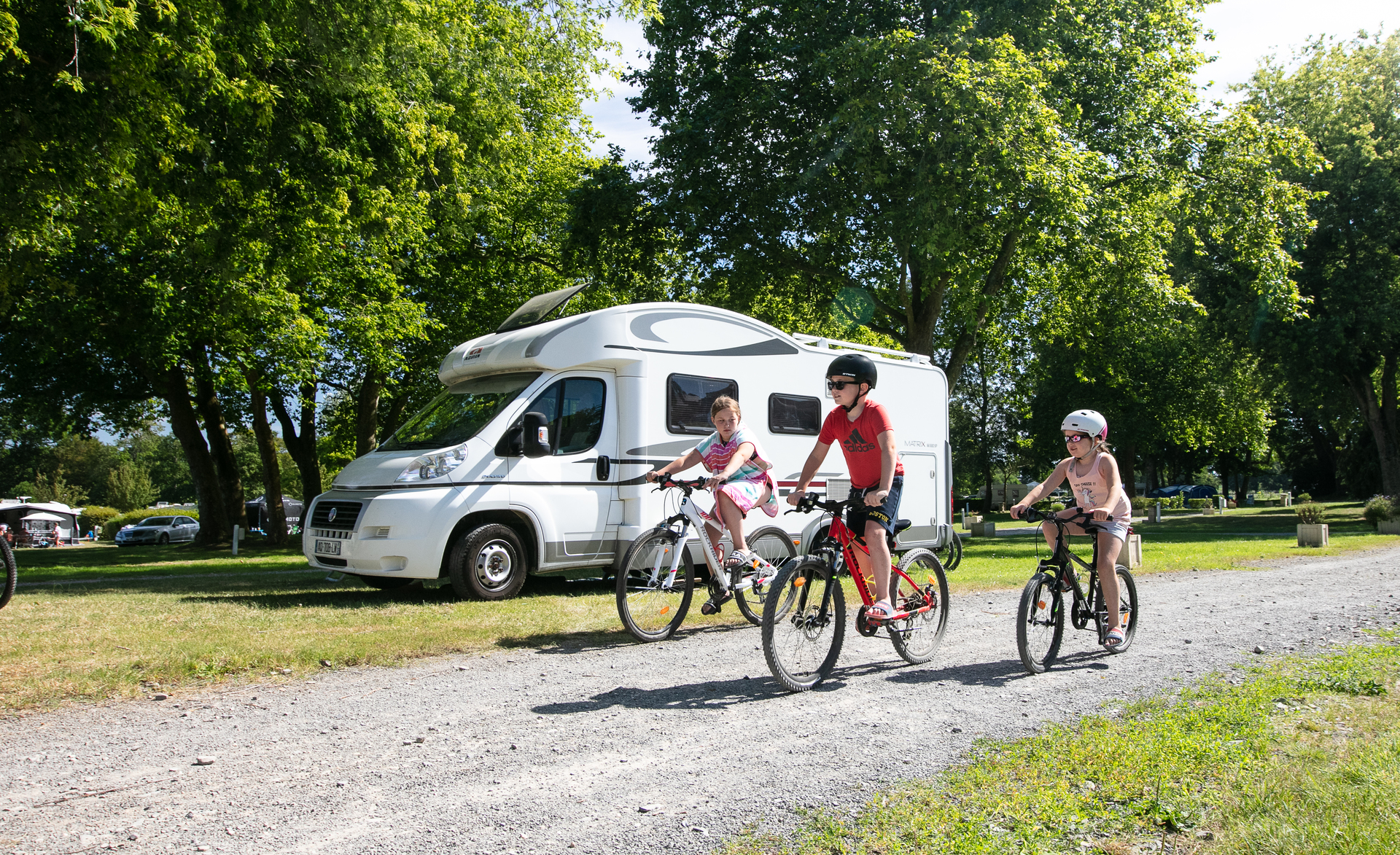 emplacement camping car famille vélo