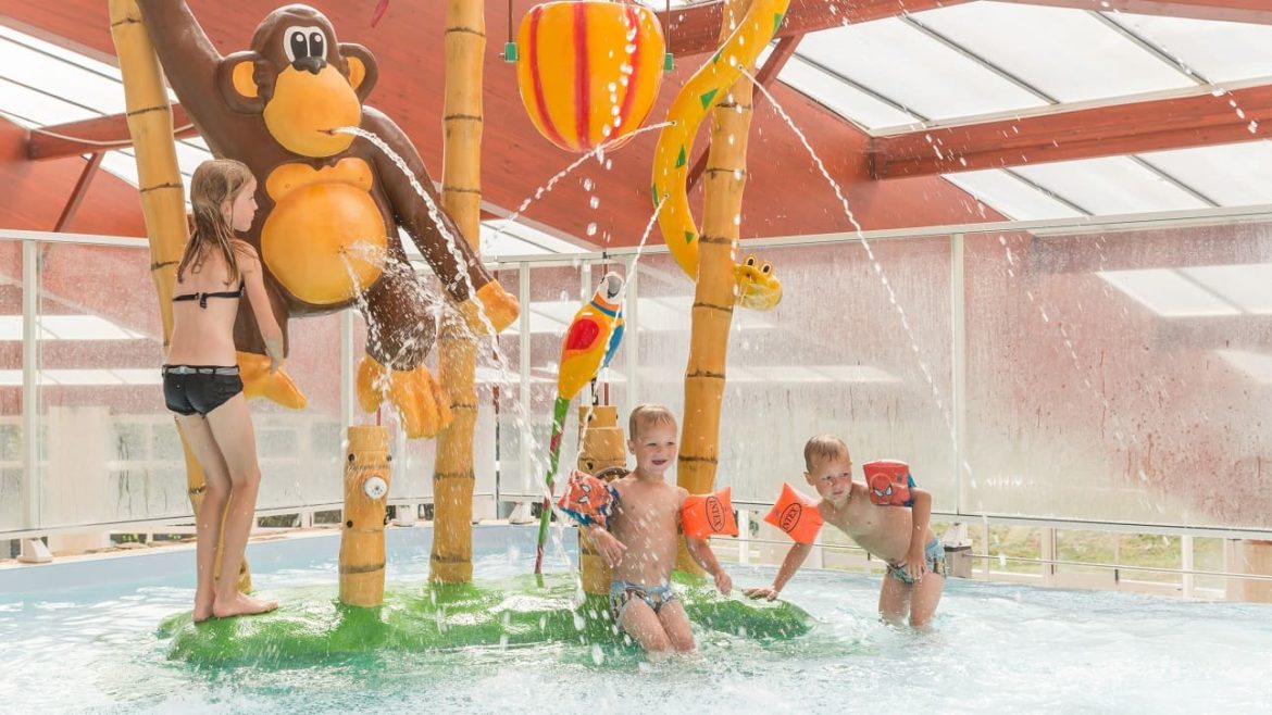 Lez-Eaux : un camping avec piscine couverte 5 étoiles en Normandie