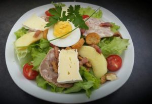 salade oeuf camembert andouille