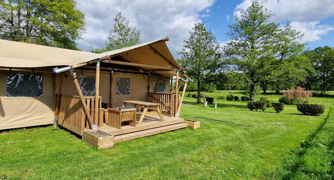 Glamping tent, family holiday lodge close to Granville - tente glamping hébergement insolite normandie (3)